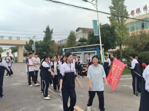 岳陽(yáng)市江南通信職業(yè)技術(shù)學(xué)校有限公司,岳陽(yáng)江南學(xué)校,岳陽(yáng)江南通信學(xué)校,岳陽(yáng)職業(yè)學(xué)校